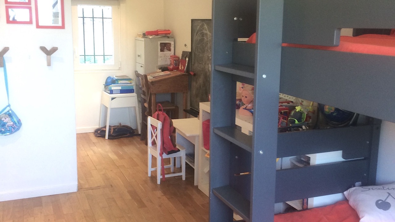 Photo of Bedroom in Gairaut