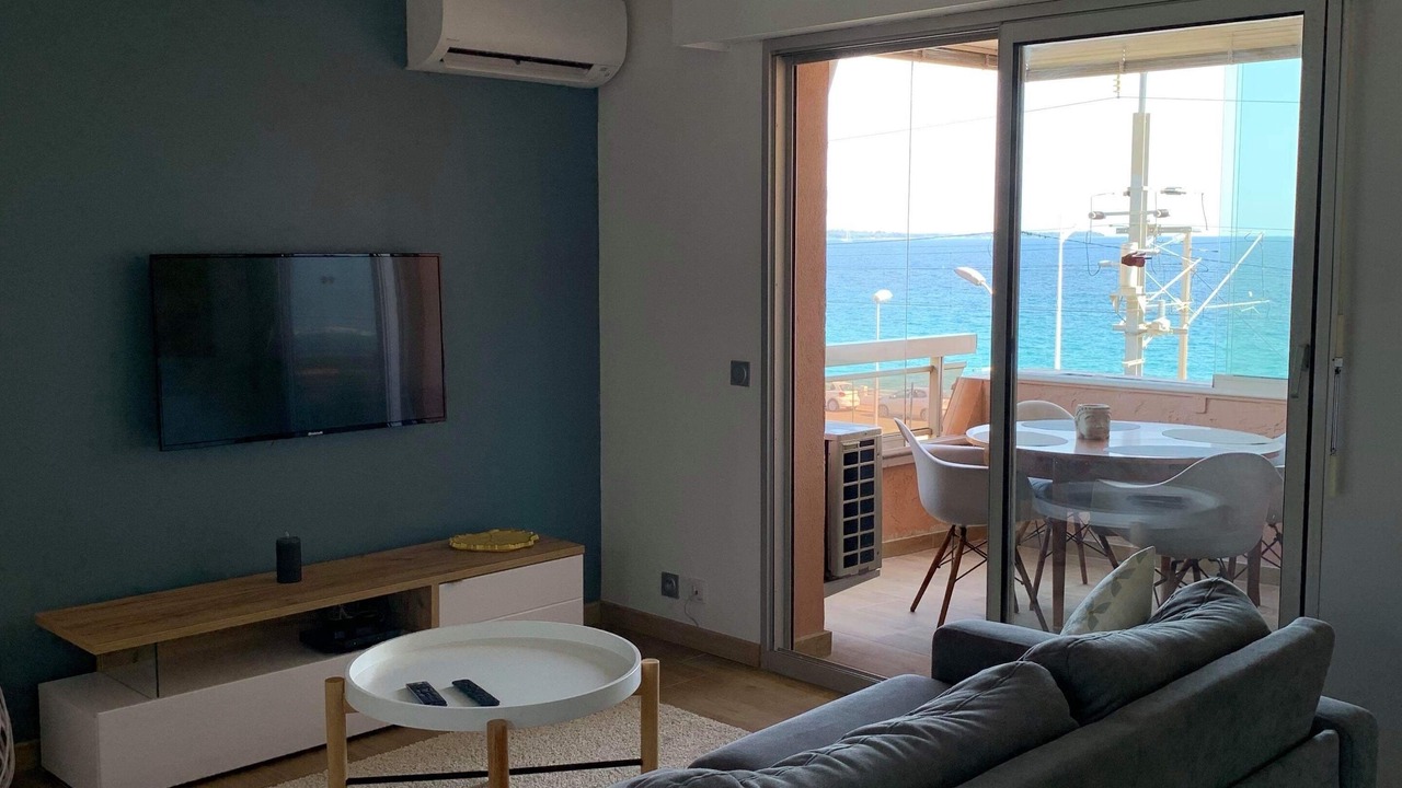 Photo of Livingroom in Cannes La Bocca