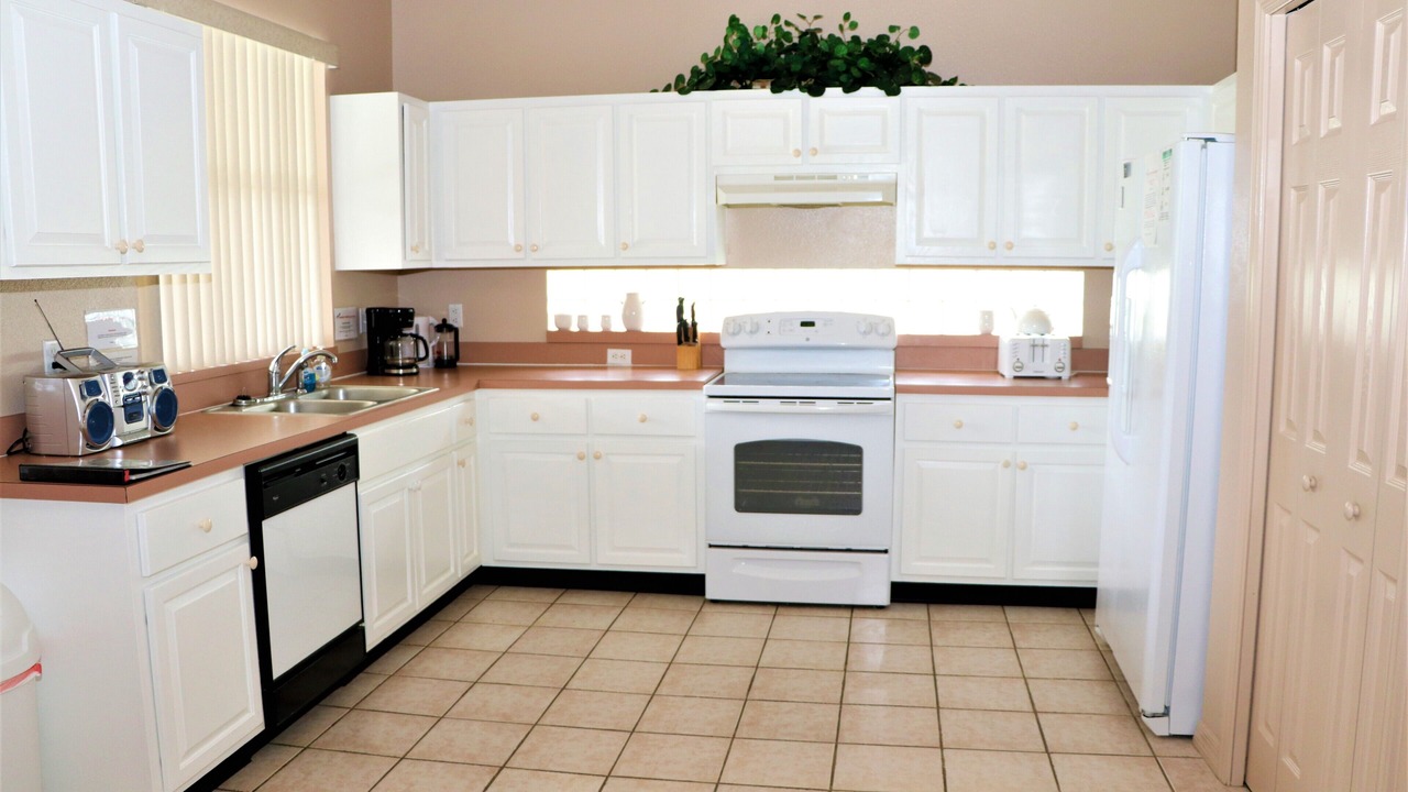 Photo of Kitchen in Sunset Lakes