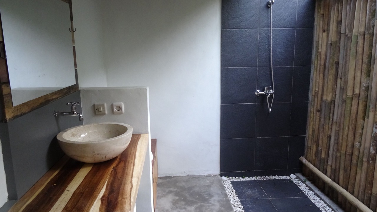 Photo of Bathroom in Batu Karas