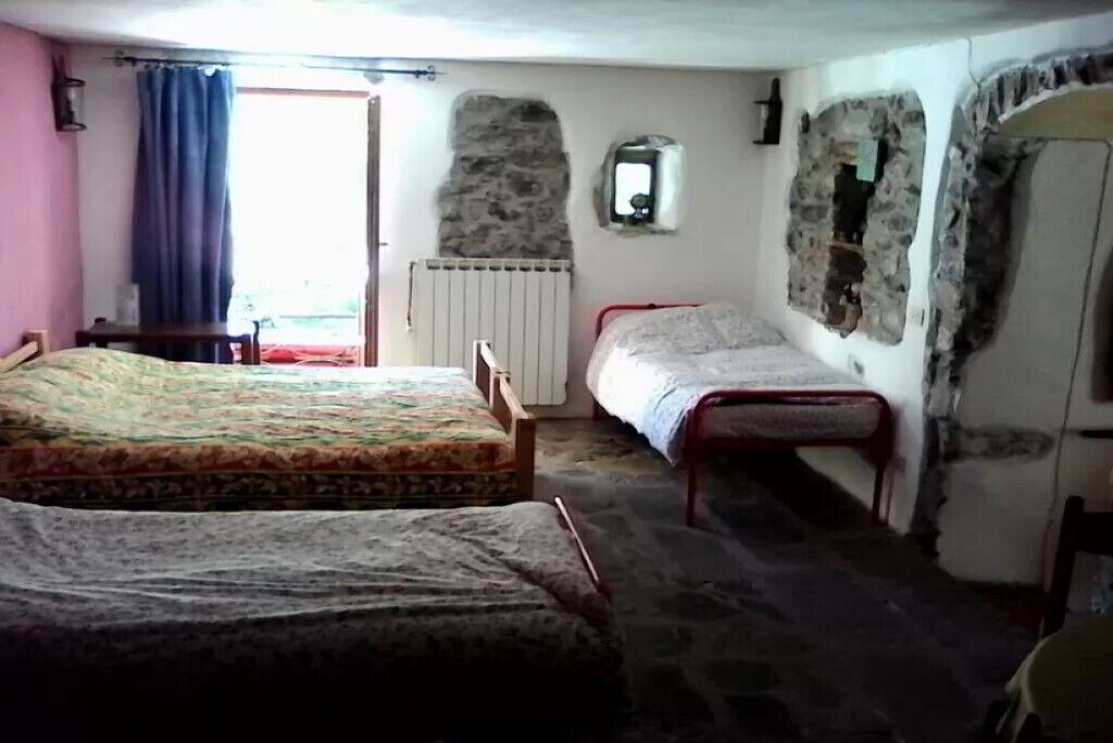 Photo of Bedroom in Fosdinovo