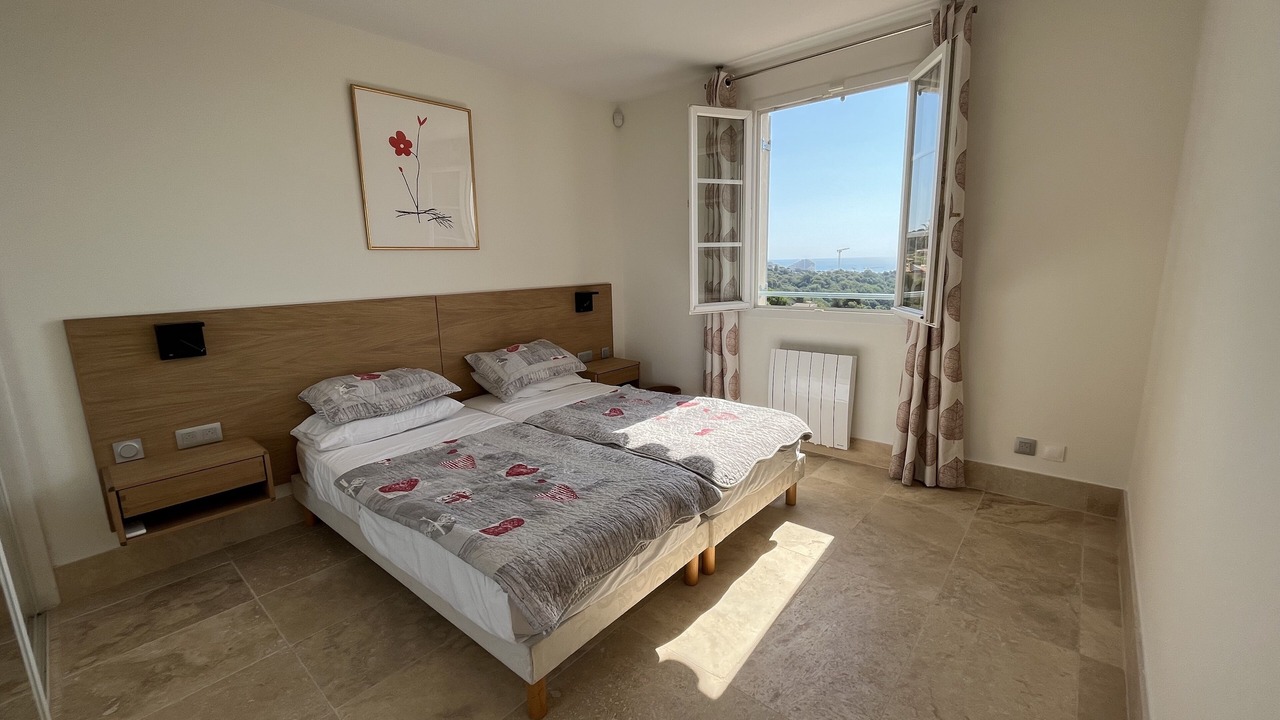 Photo of Bedroom in Villeneuve-Loubet