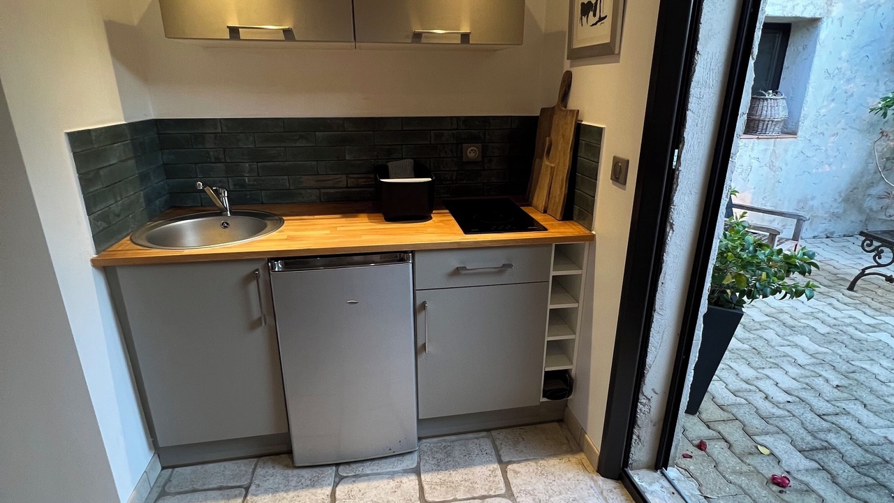 Photo of Kitchen in Cannes La Bocca