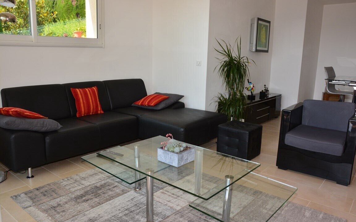 Photo of Livingroom in Saint-Laurent-du-Var