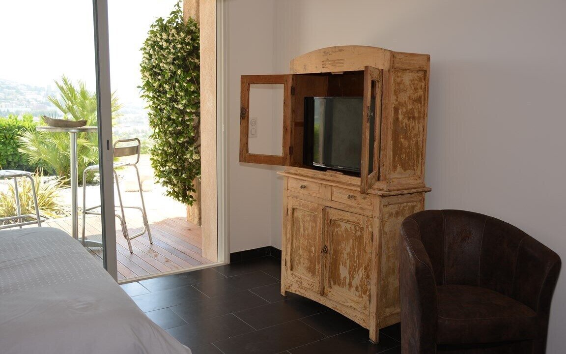 Photo of Bedroom in Saint-Laurent-du-Var