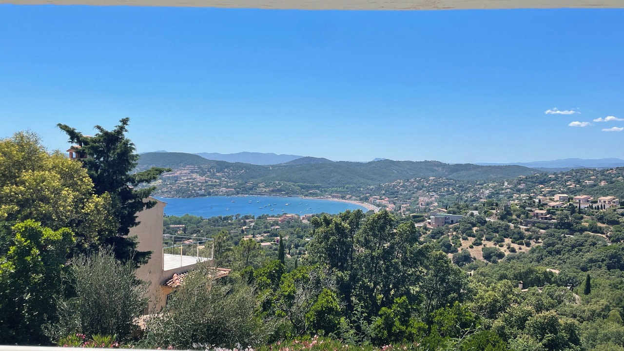 Photo of Outdoor in Antheor