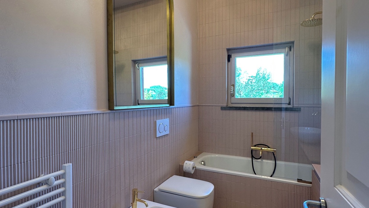 Photo of Bathroom in Poveromo