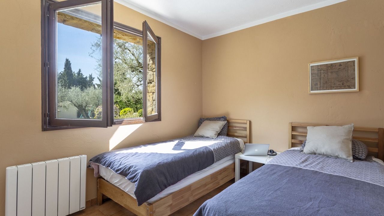 Photo of Bedroom in Mouans-Sartoux