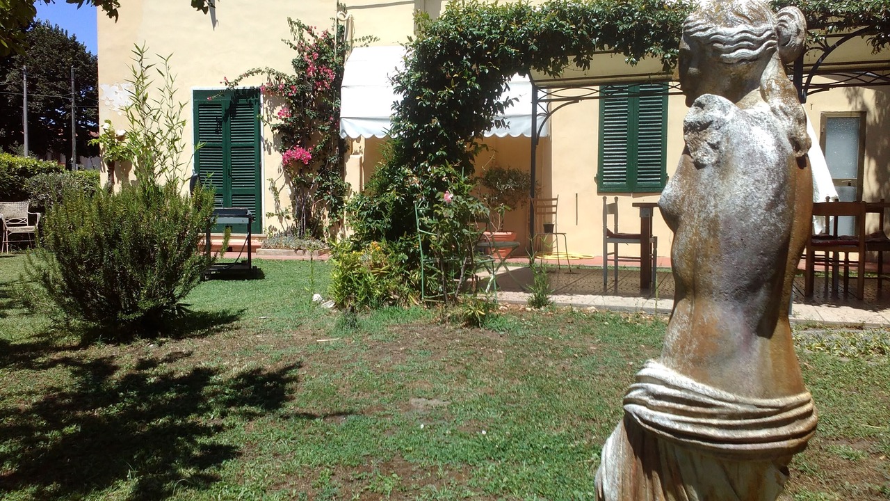 Photo of Outdoor in Torre del Lago Puccini