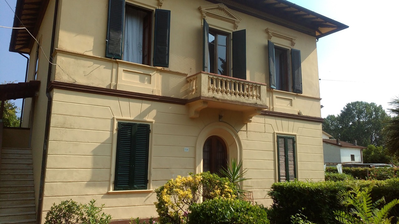 Photo of Outdoor in Torre del Lago Puccini