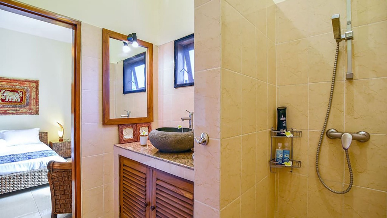 Photo of Bathroom in Lokapaksa