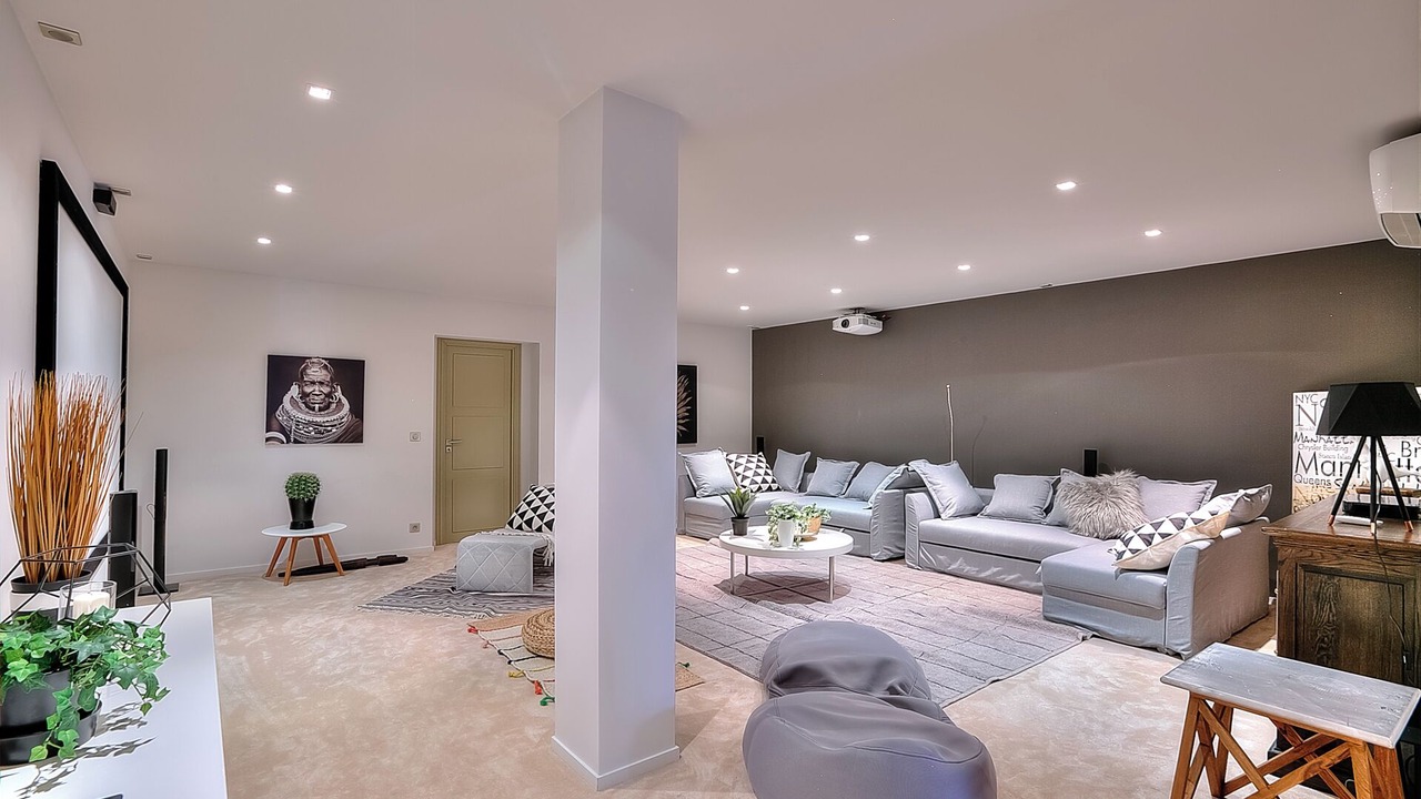Photo of Livingroom in La Croix des Gardes