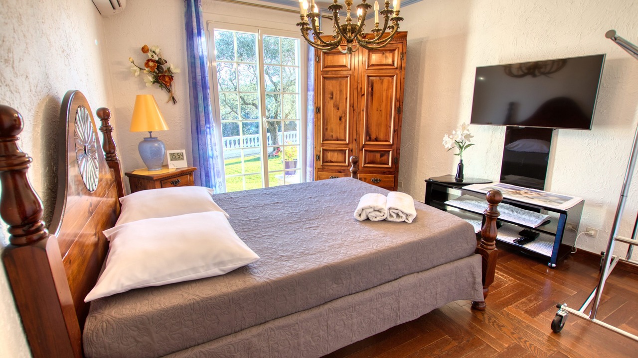 Photo of Bedroom in Saint-Jeannet
