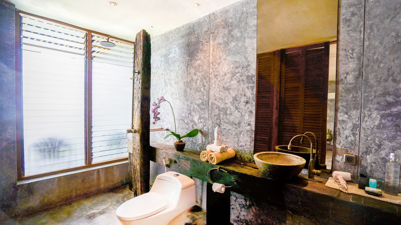 Photo of Bathroom in Suraberata