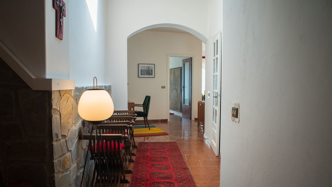 Photo of Others in Maglietola