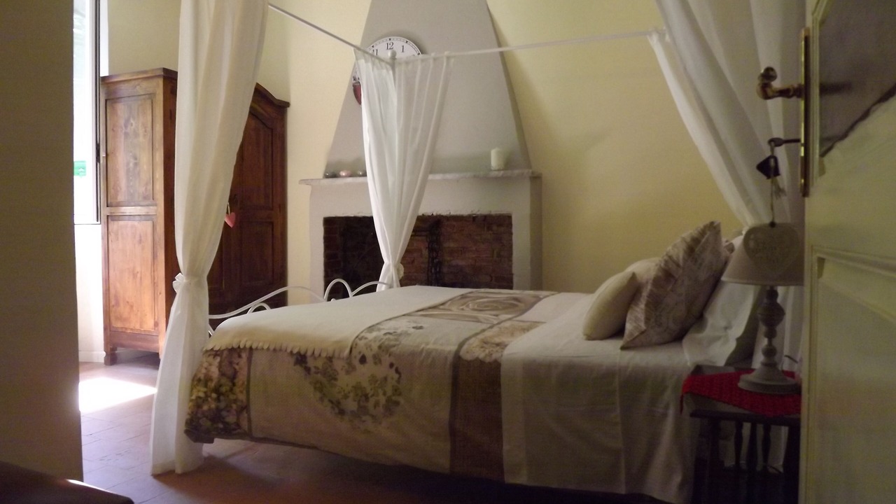Photo of Bedroom in Tresana