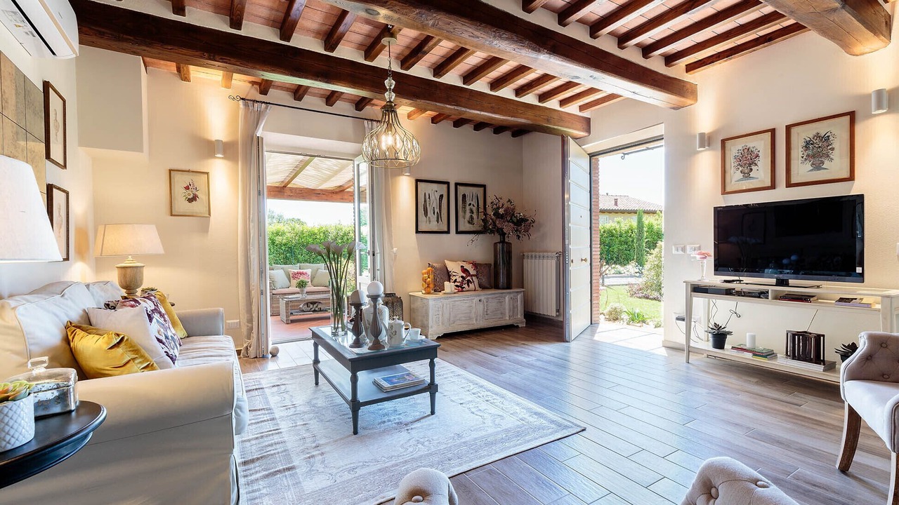 Photo of Livingroom in Lucca Historical Center