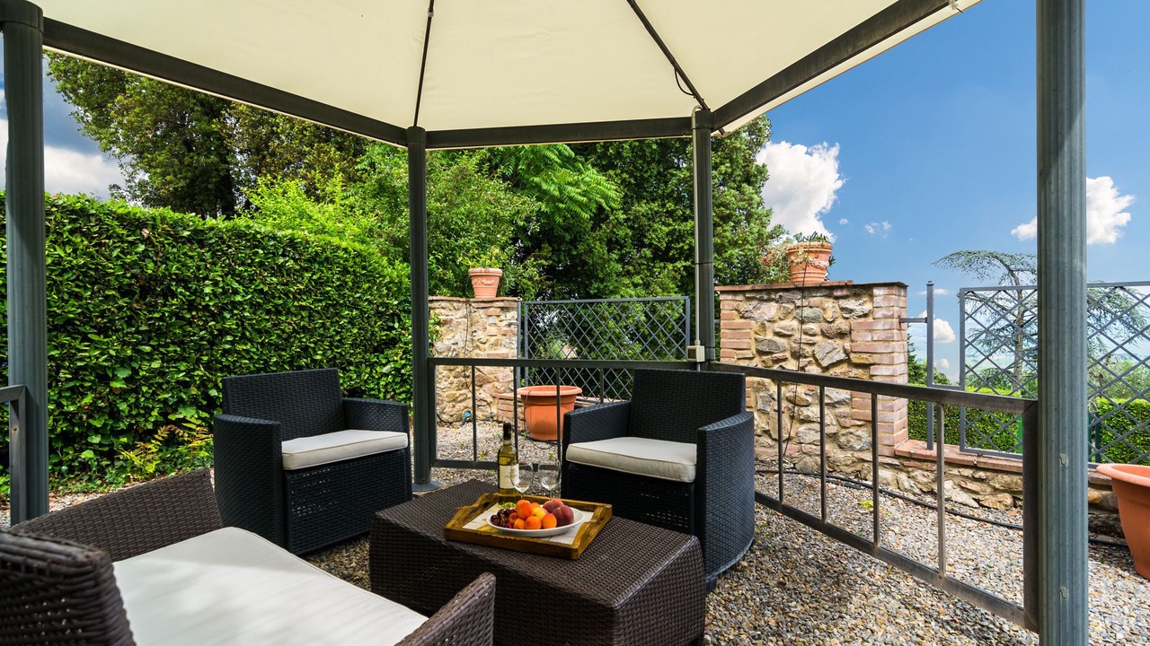Photo of Patio Balcony in Orciatico