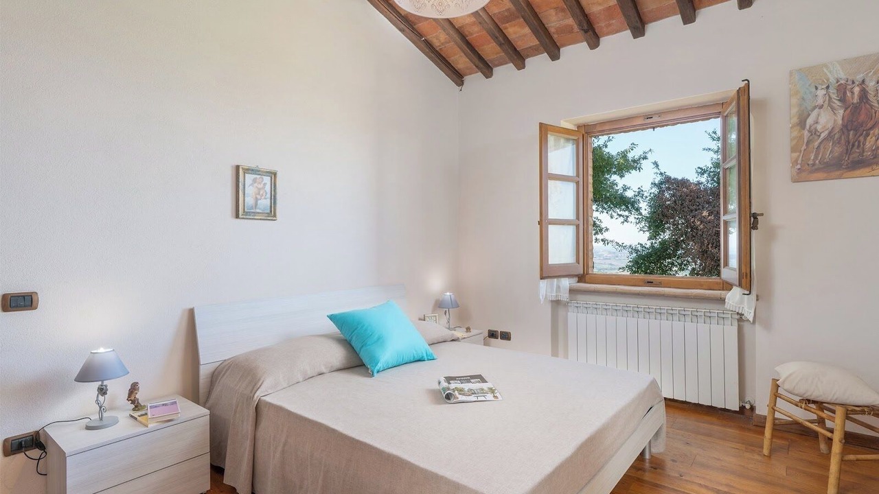 Photo of Bedroom in Cinigiano