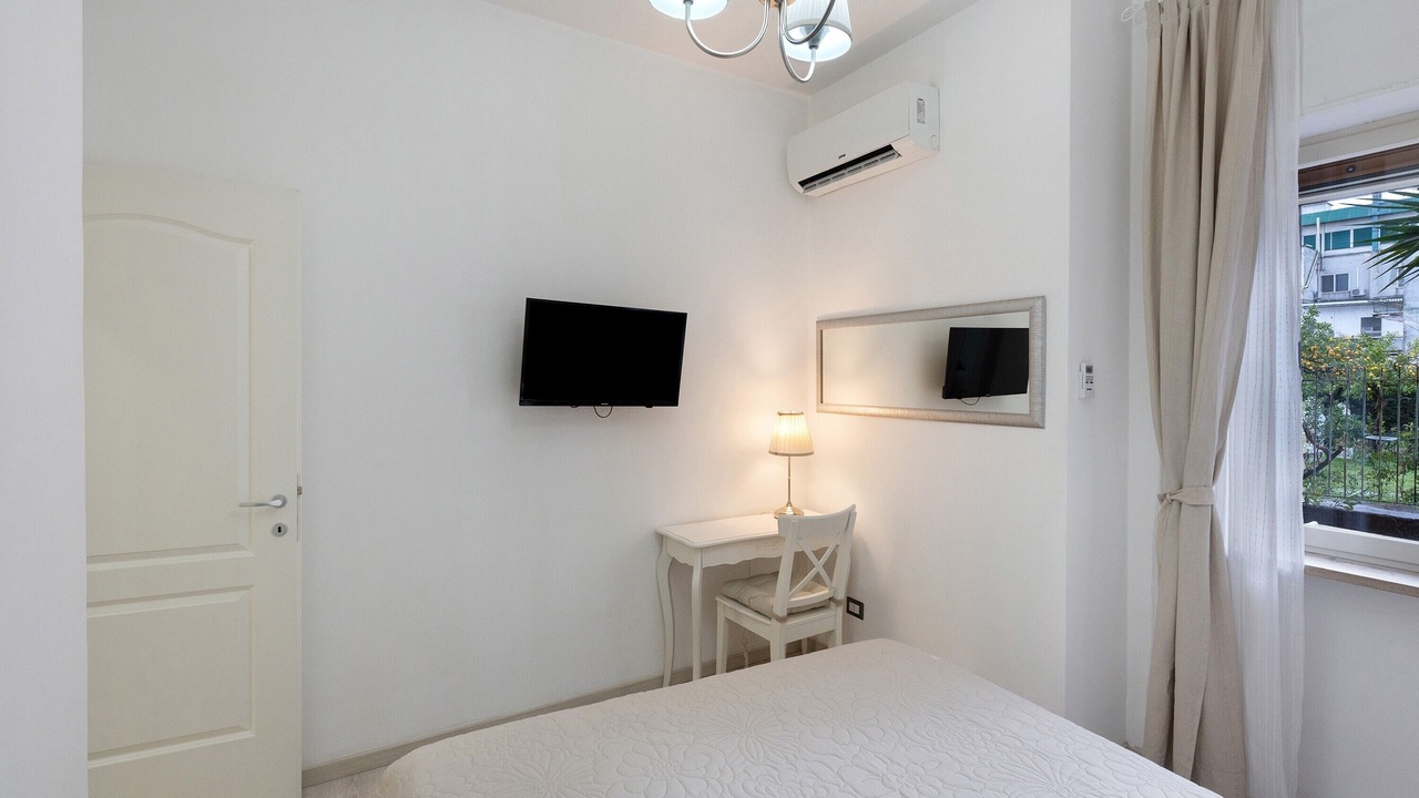 Photo of Bedroom in Pompei