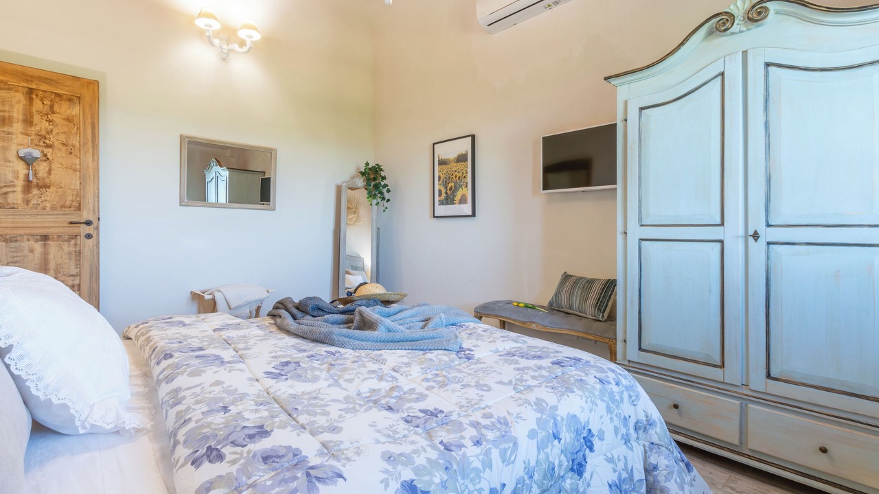 Photo of Bedroom in Monteroni d'Arbia