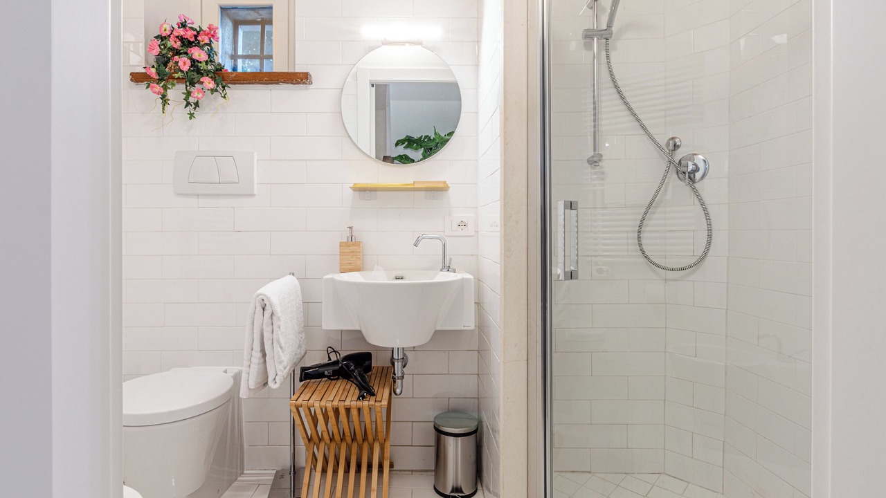 Photo of Bathroom in Radi