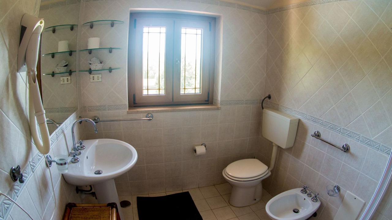 Photo of Bathroom in Palinuro