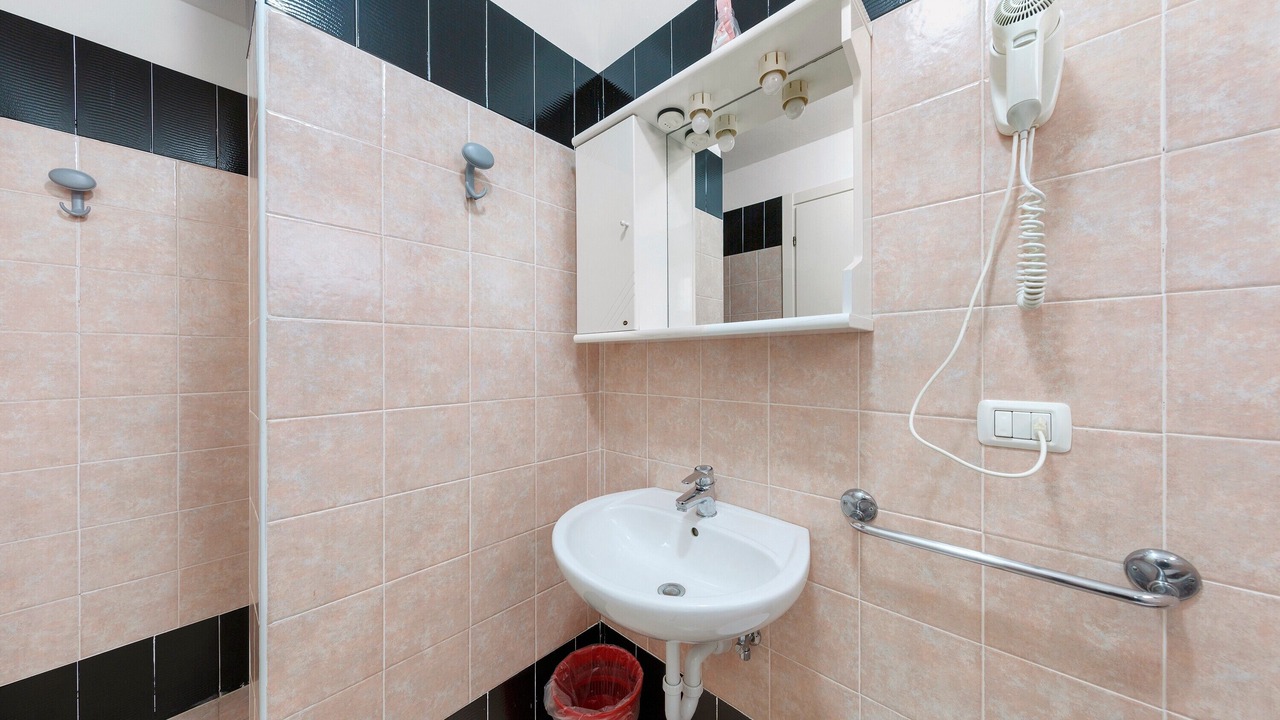 Photo of Bathroom in Fielis
