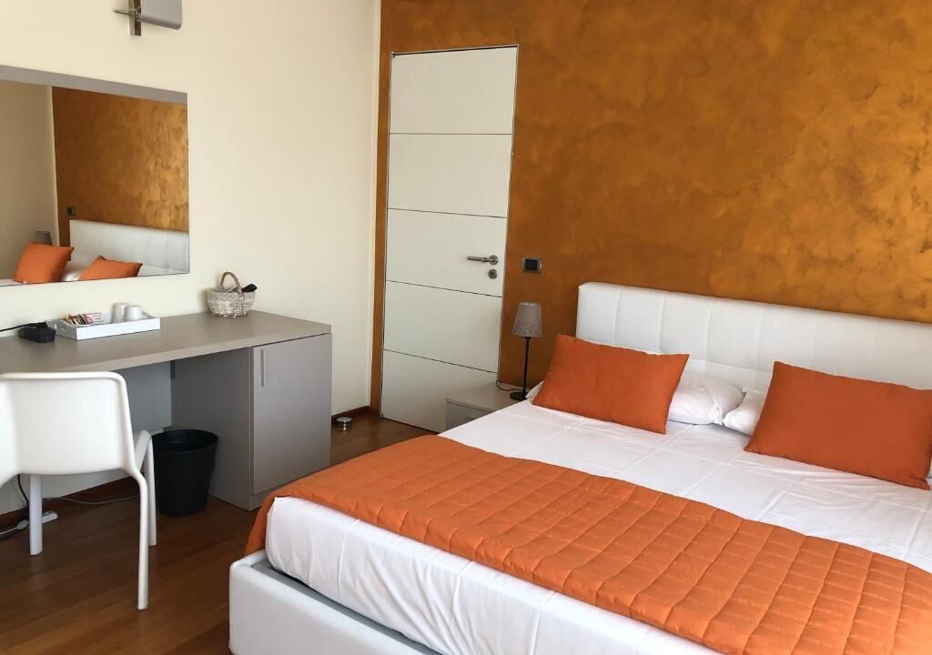Photo of Bedroom in Peschiera del Garda