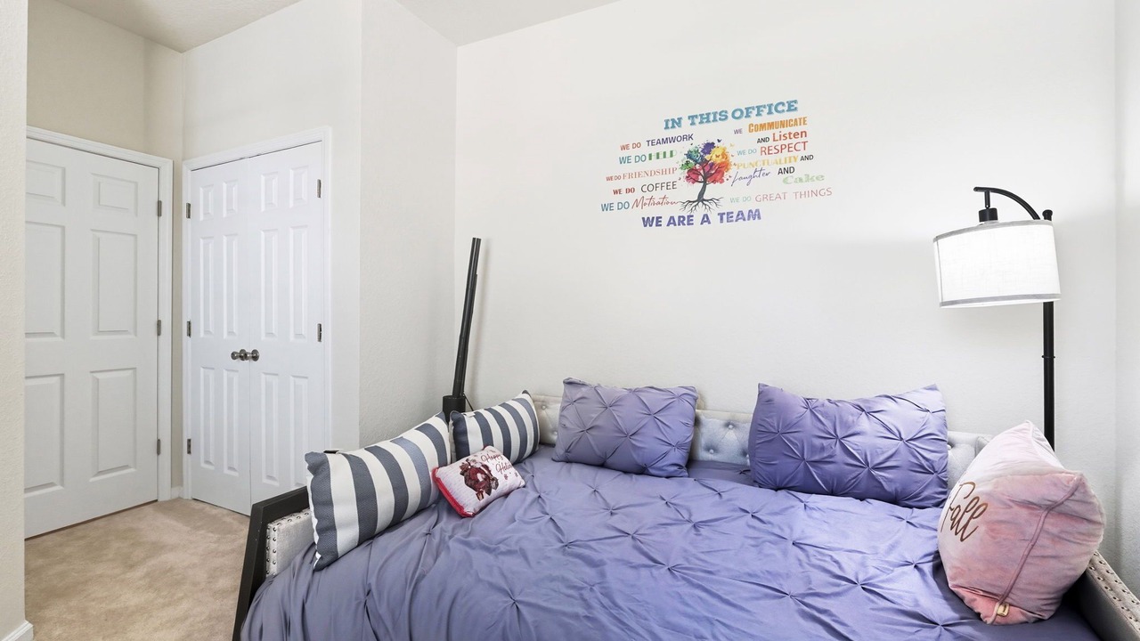 Photo of Bedroom in Trafalgar Village