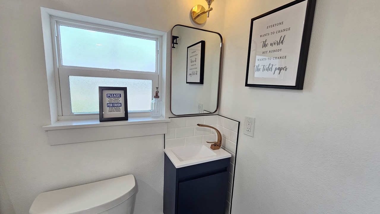 Photo of Bathroom in Fairview Shores