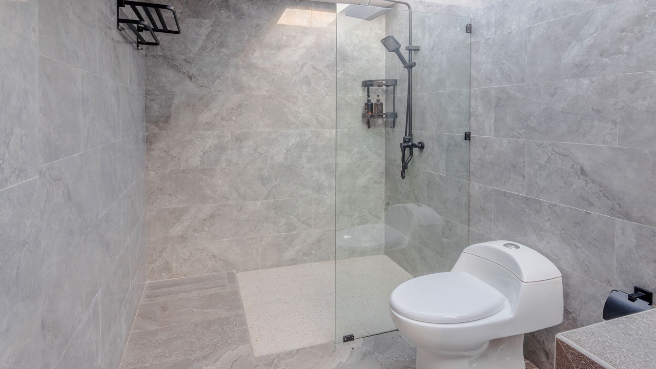 Photo of Bathroom in Mushroom Bay