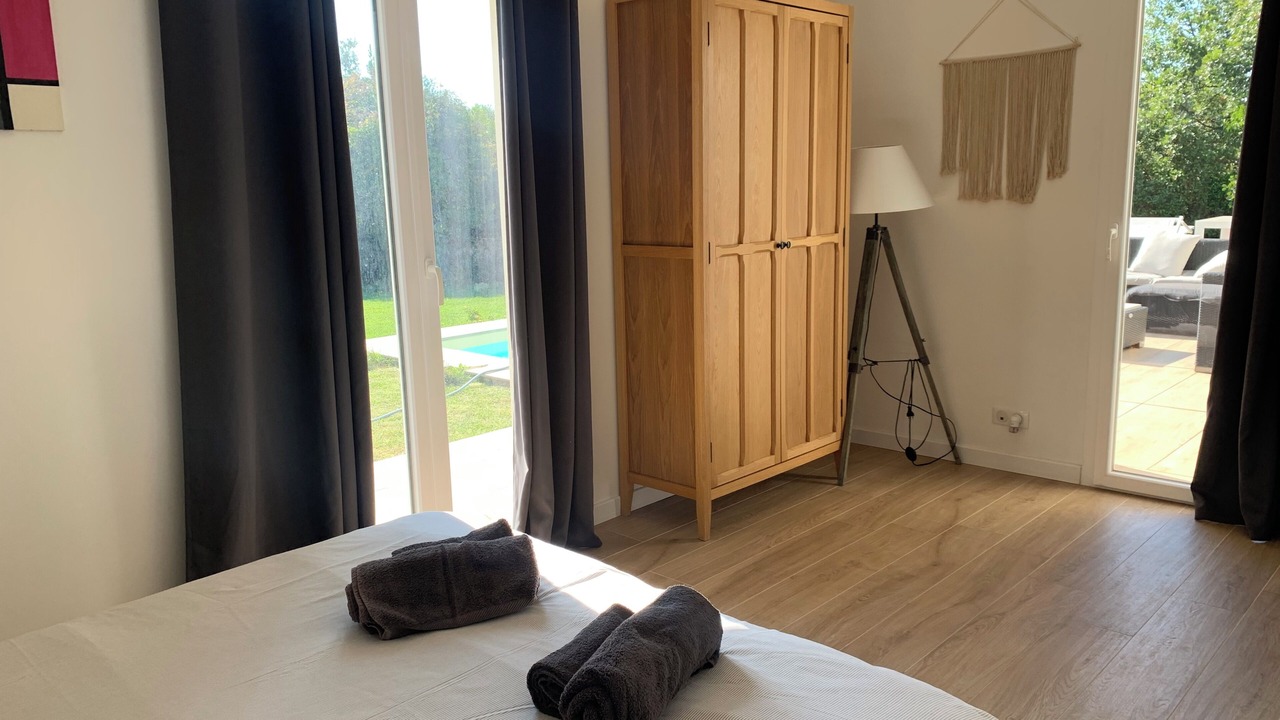 Photo of Bedroom in Saint-Jacques