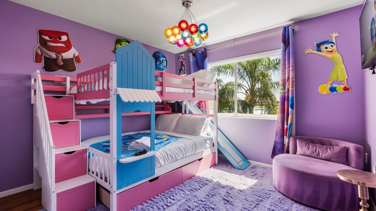 Photo of Bedroom in Sunset Lakes