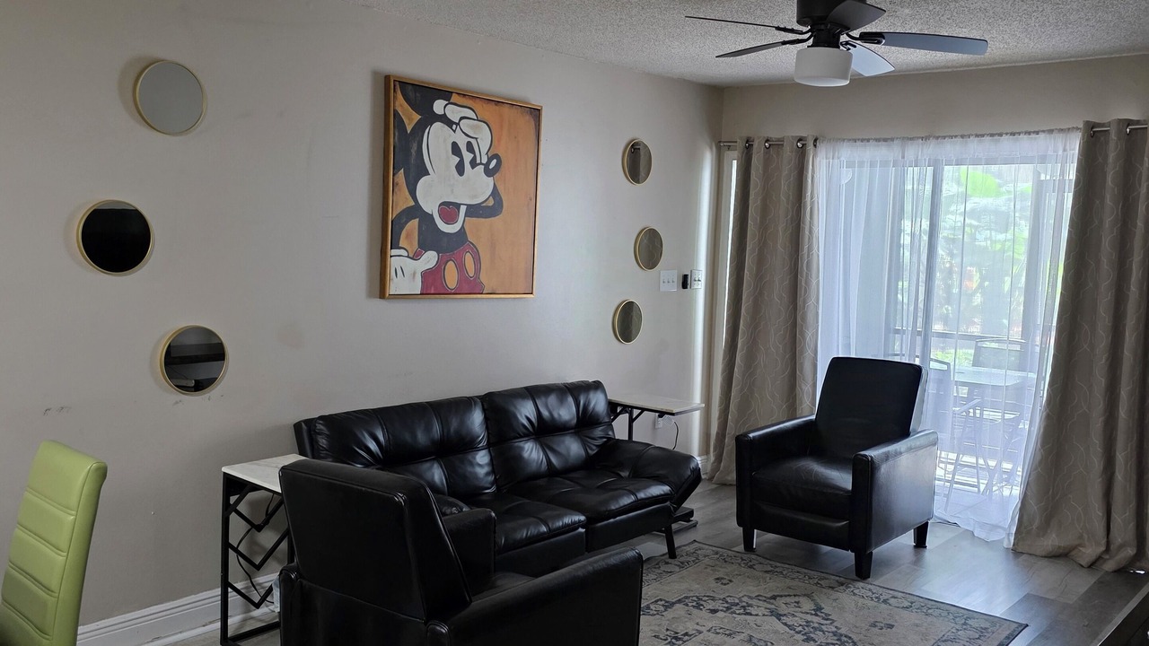 Photo of Livingroom in Ventura