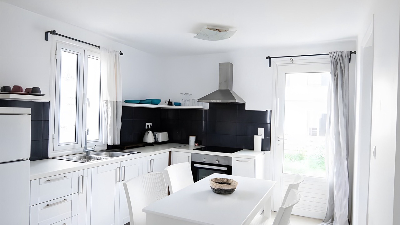 Photo of Kitchen in Kamari