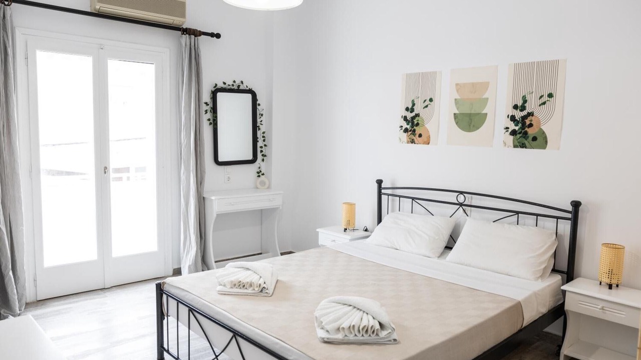 Photo of Bedroom in Kamari
