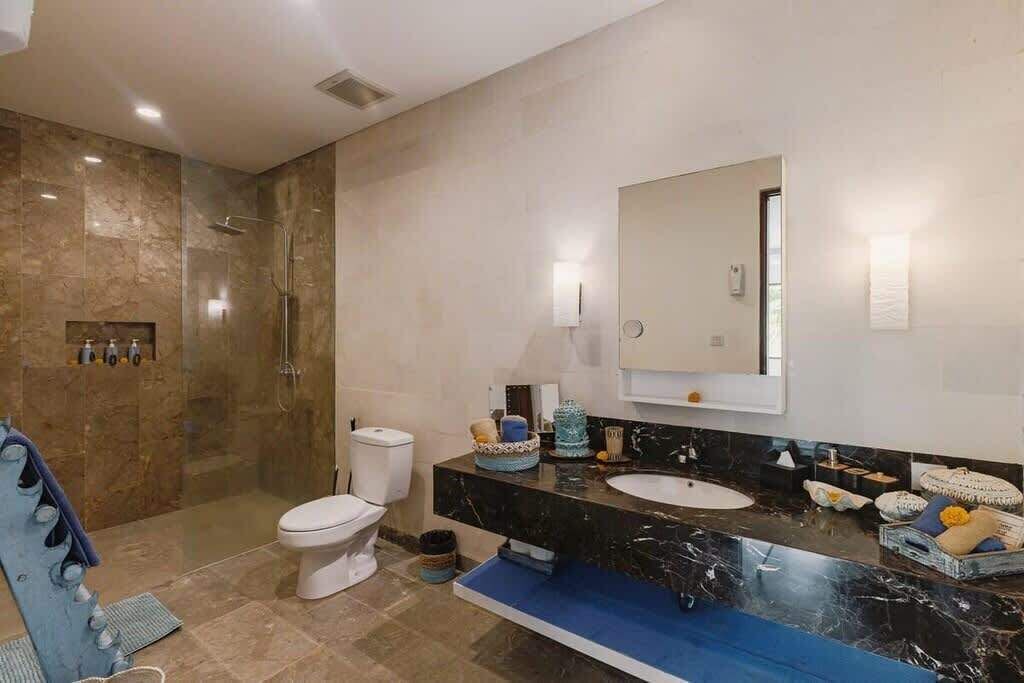 Photo of Bathroom in Cemagi