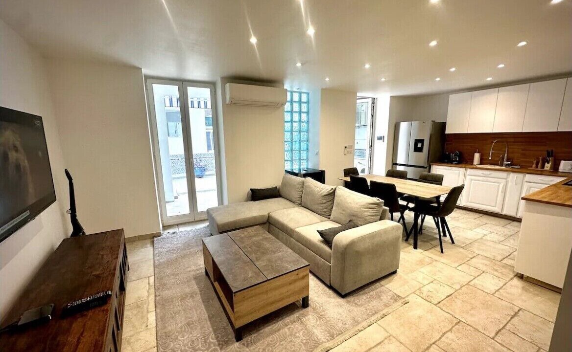 Photo of Livingroom in Saint-Roch