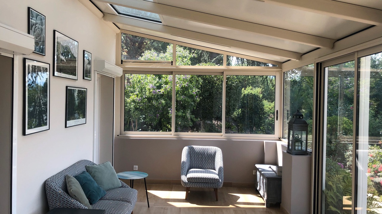 Photo of Livingroom in Tanneron