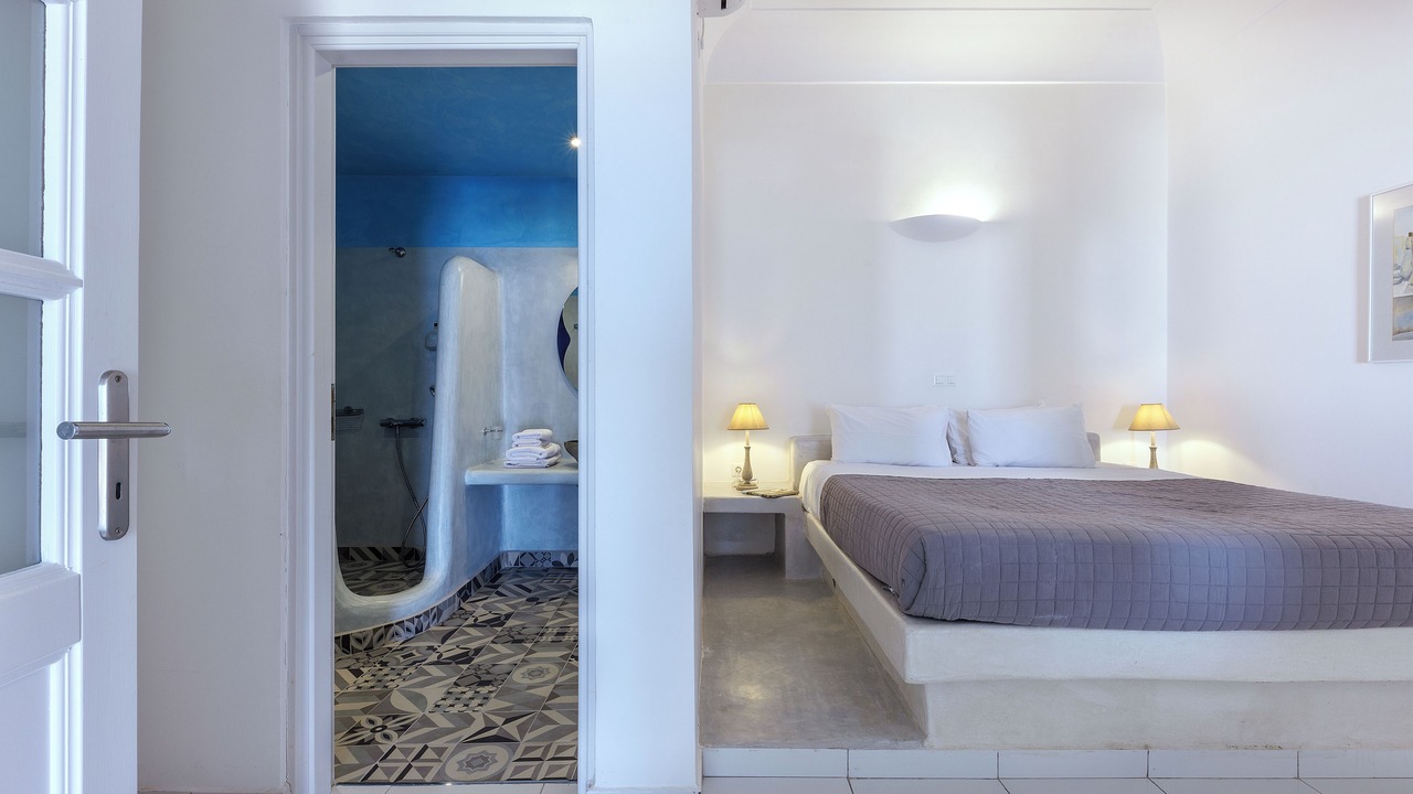 Photo of Bedroom in Santorini