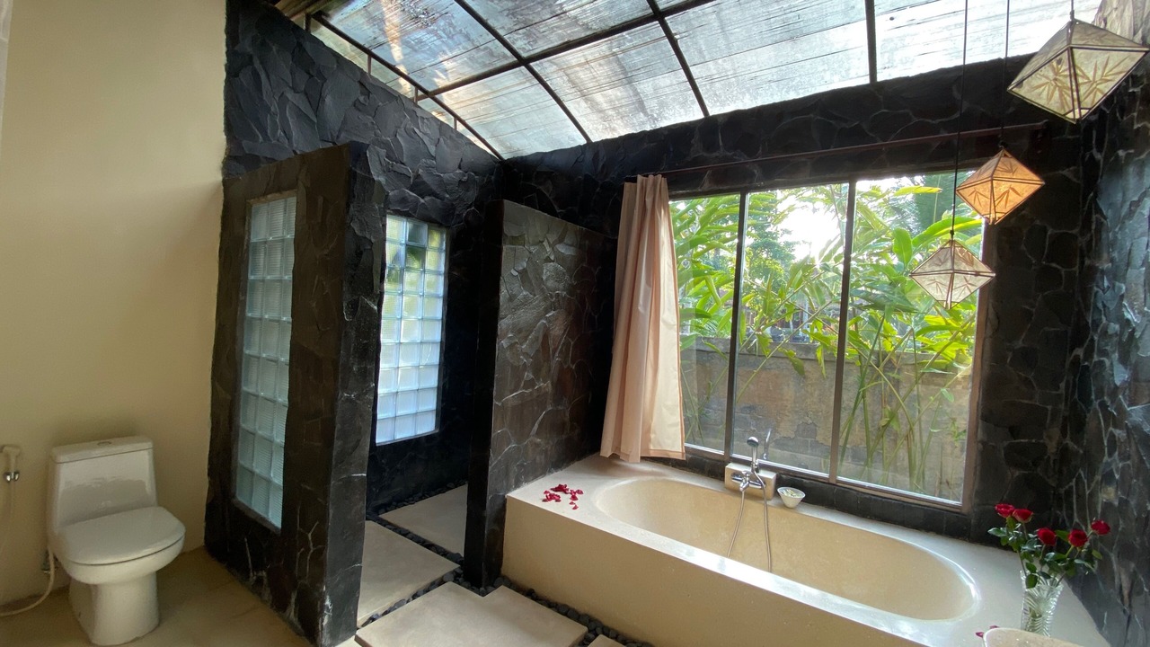 Photo of Bathroom in Sayan