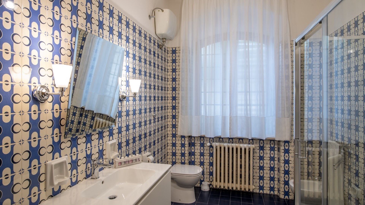 Photo of Bathroom in Gaiole in Chianti