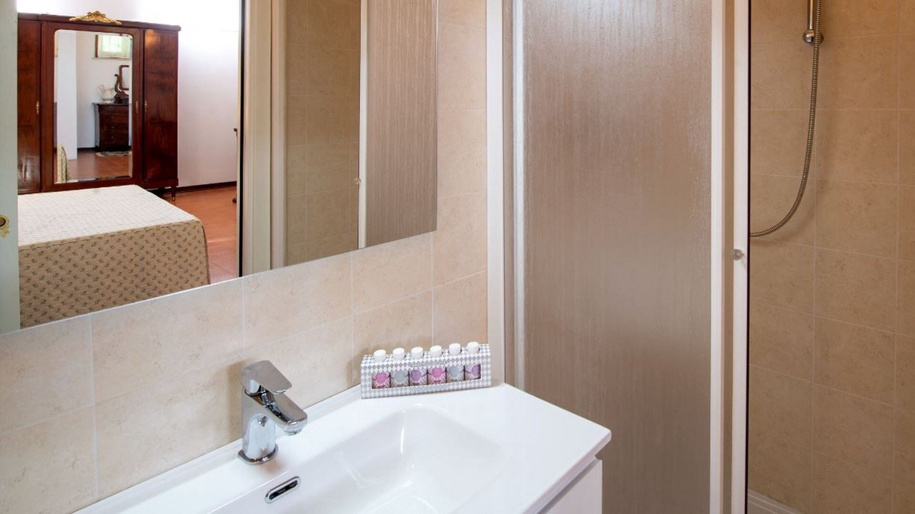 Photo of Bathroom in Gaiole in Chianti