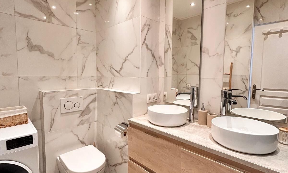 Photo of Bathroom in Riquier