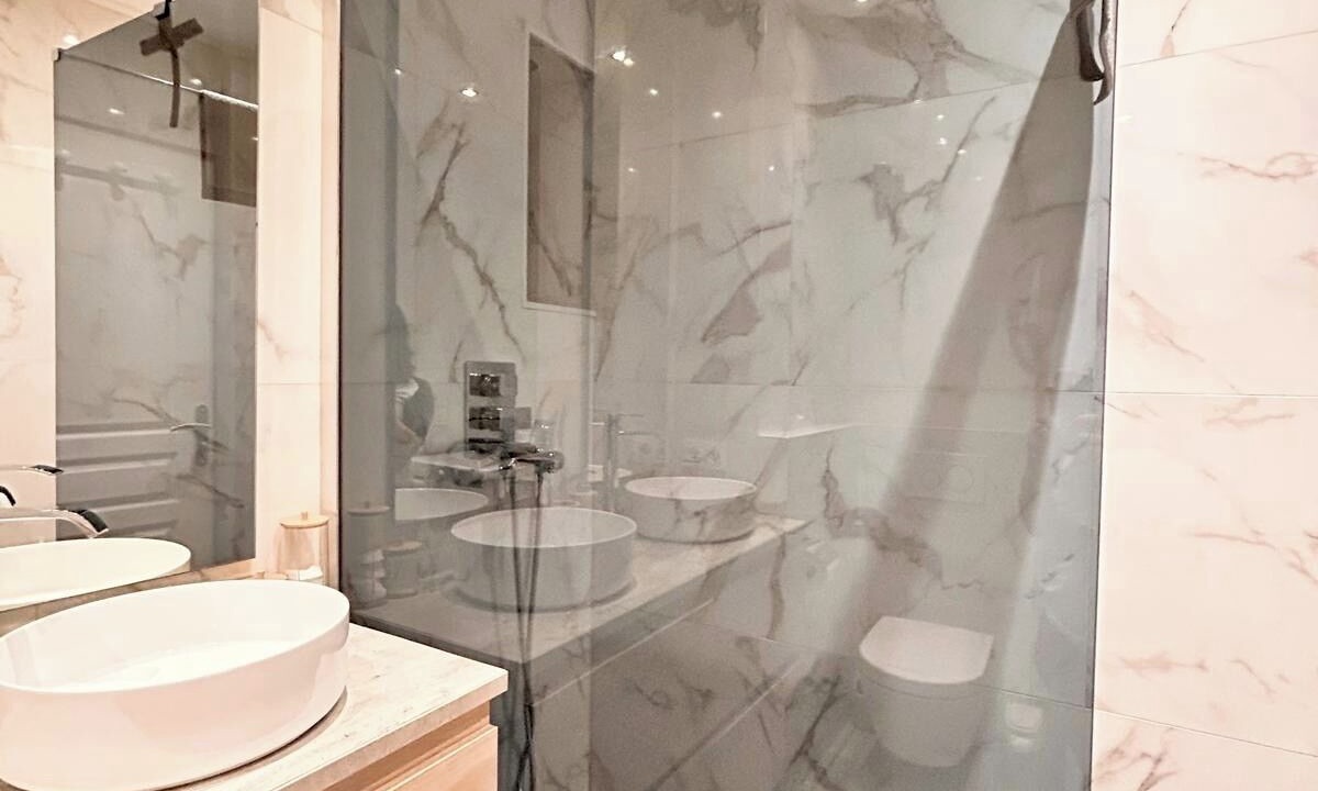 Photo of Bathroom in Riquier