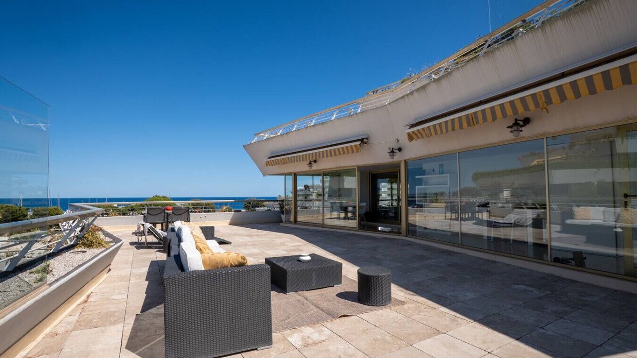 Photo of Patio Balcony in Villeneuve Loubet Beach