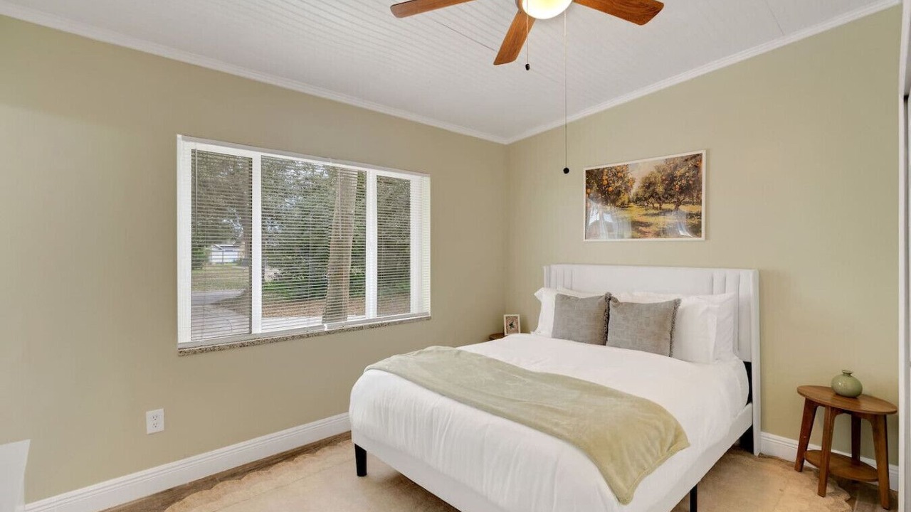 Photo of Bedroom in Goldenrod