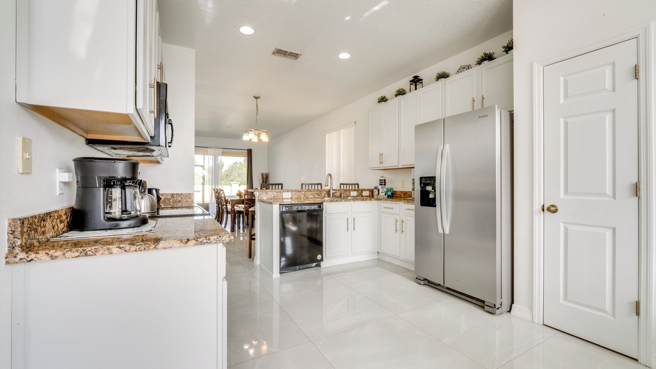 Photo of Kitchen in Crystal Cove