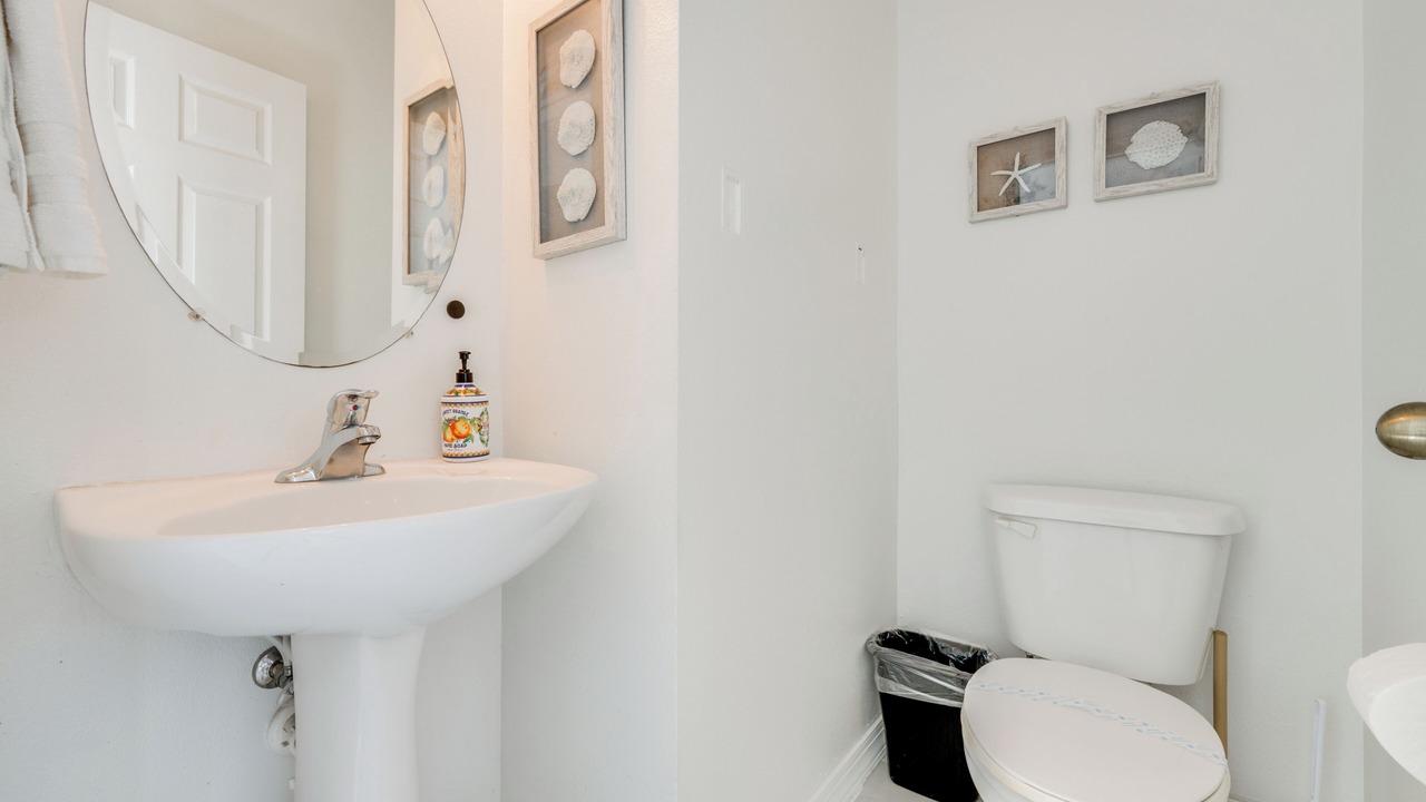 Photo of Bathroom in Crystal Cove